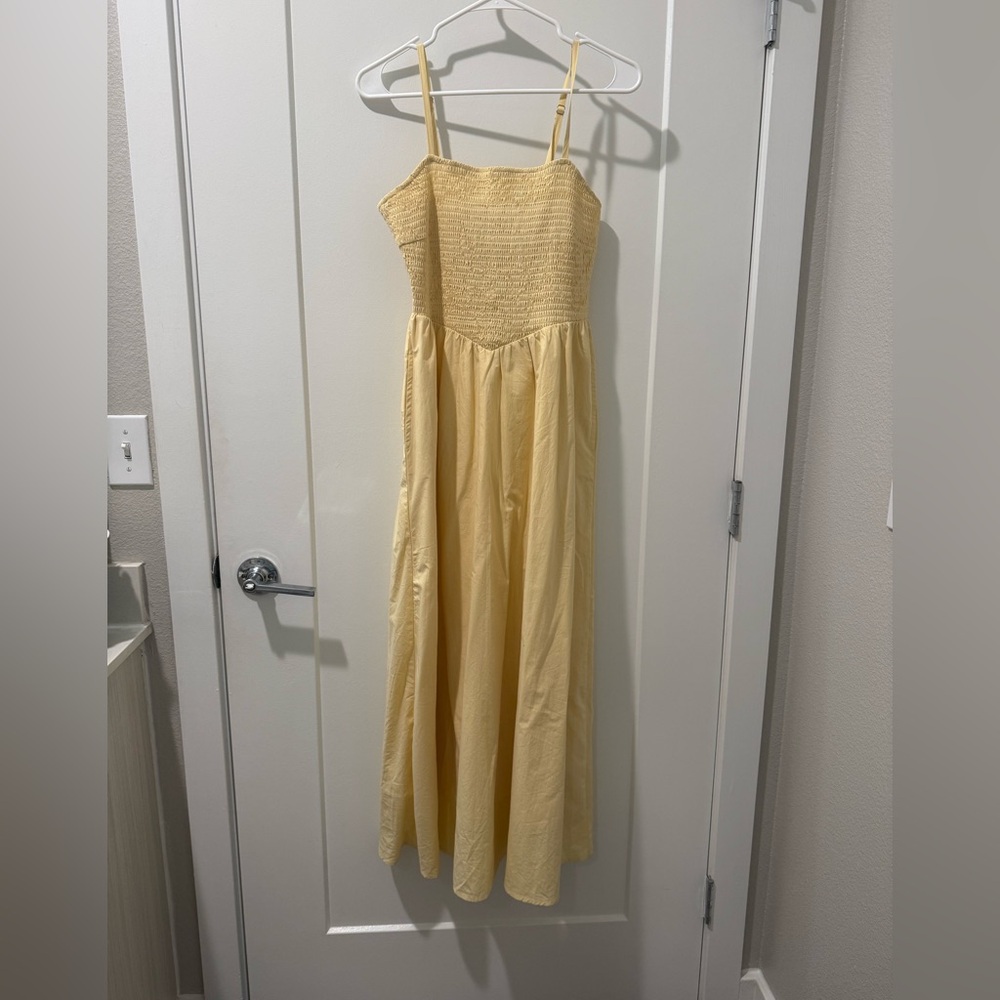 Women's Smocked Maxi Dress - Picture 5 of 7
